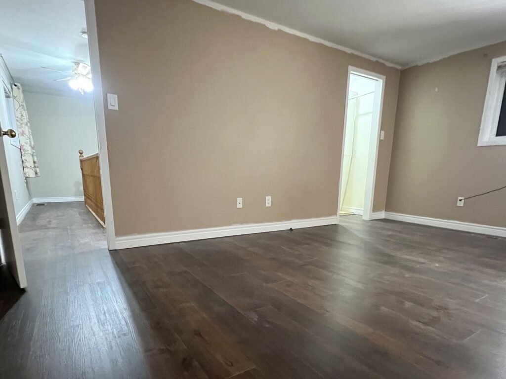 proj aft 01 guelph livingroom after